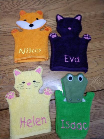 Kids Alligator Bath Mitt, Personalized Washcloth, Monogrammed Baby Shower Gift, Birthday Spa Favor, Cotton Bath Glove for Toddler or Child